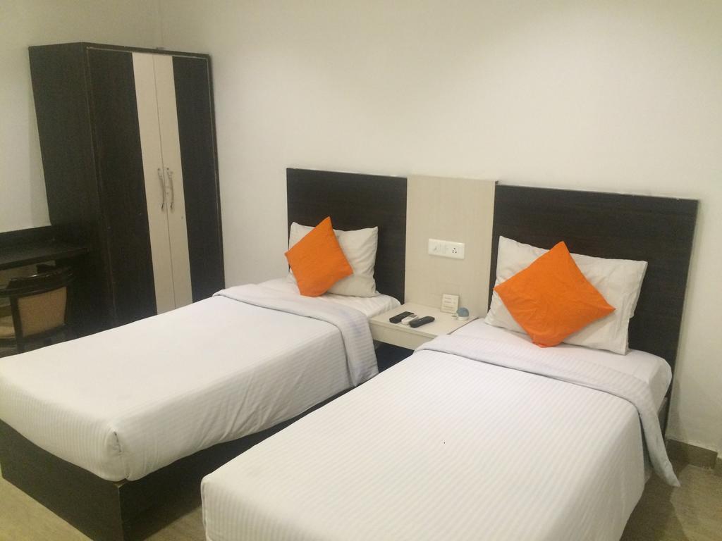 Grand Heritage Resort Greater Noida Bagian luar foto