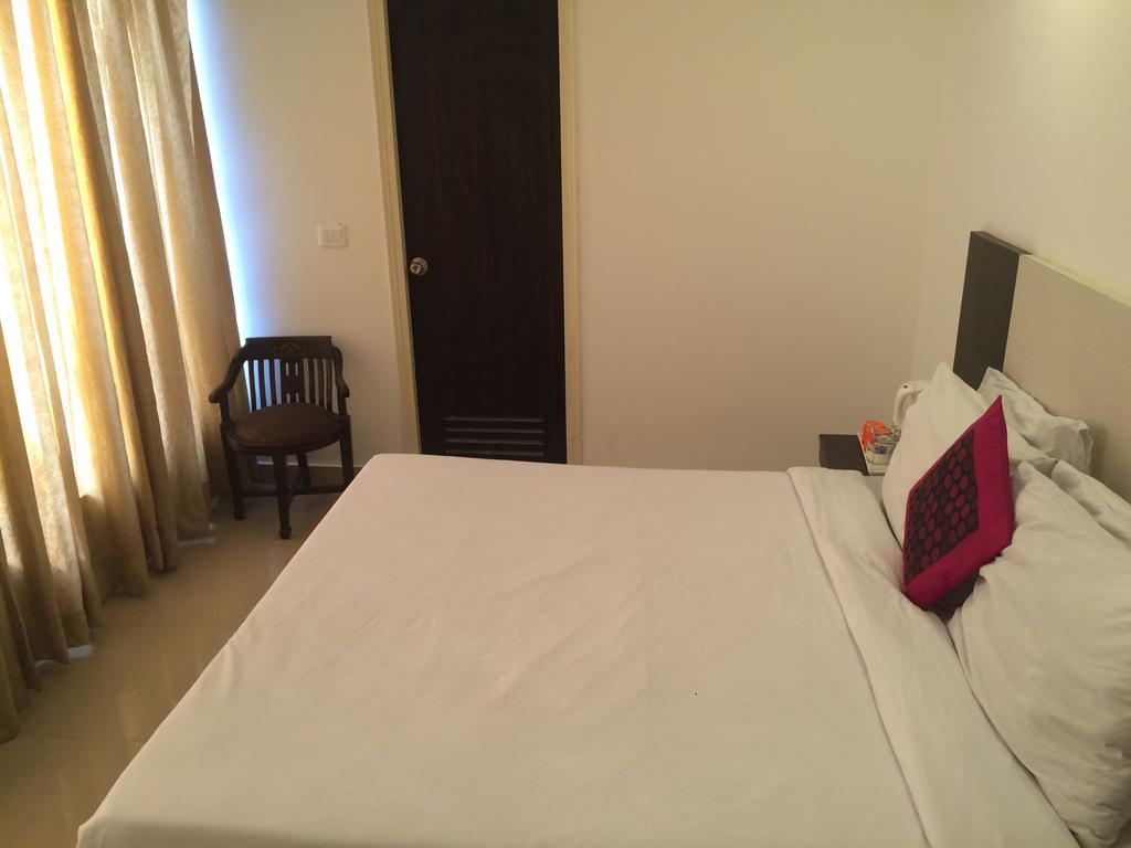 Grand Heritage Resort Greater Noida Ruang foto